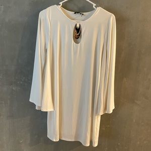 MARCIANO WHITE DRESS NEW